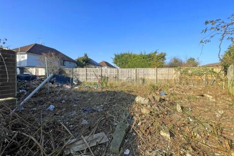 4 - Building Plot for Auction, Lockleaze.JPG