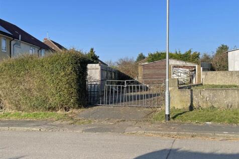 6 - Building Plot for Auction, Lockleaze.JPG