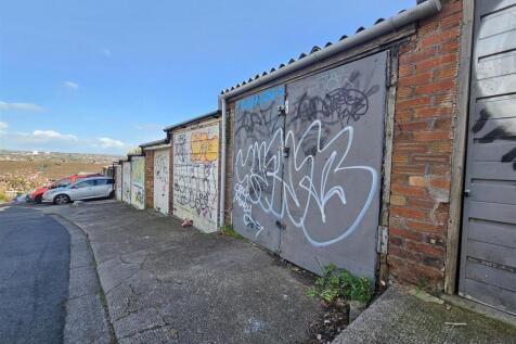 9 - Garage for Auction, Kathdene Gardens, Ashley D