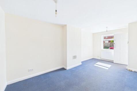 6 - Two Flats for Auction, Fishponds, Bristol.jpg
