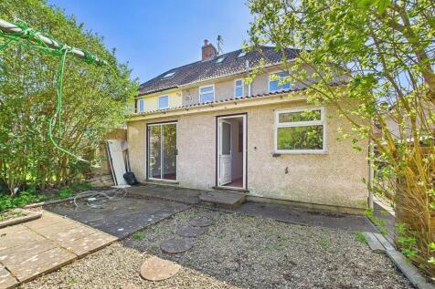 15 - Two Flats for Auction, Fishponds, Bristol.jpg