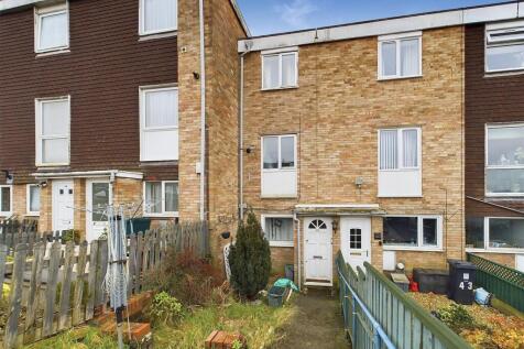 1 - Maisonette for Auction, Warmley, Bristol.jpg