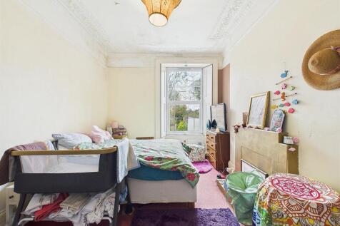 4 - Freehold Investment in Redland - For Sale by A