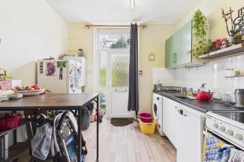 13 - Freehold Investment in Redland - For Sale by 