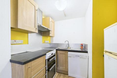 5 - 2 Bedroom terraced house.jpg
