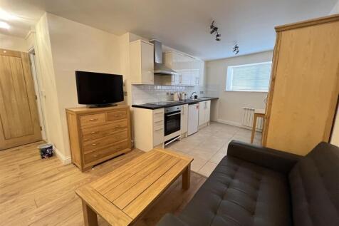 6 - Block of Flats for Auction, St George, Bristol