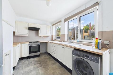 10 - 3-bed semi-detchaed house.jpg