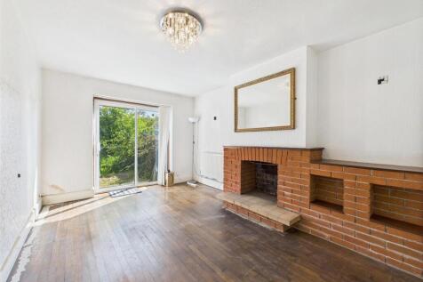 4 - Semi-detached  House for Auction, Patchway.jpg
