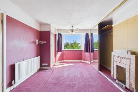 7 - Semi-detached  House for Auction, Patchway.jpg