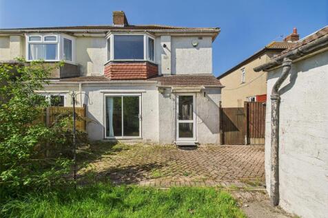 17 - Semi-detached  House for Auction, Patchway.jp