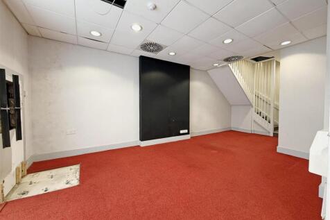 18 - Substantial former bank for Auction, Stroud.J