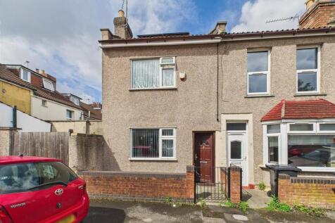 1 - Two-bedroom house in Easton.jpg