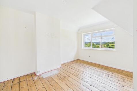 10 - Semi-detached House for Auction, Butcombe.jpg
