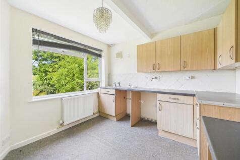 14 - Semi-detached House for Auction, Butcombe.jpg