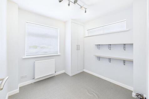 7 - Semi-detached House for Auction, Hengrove.jpg