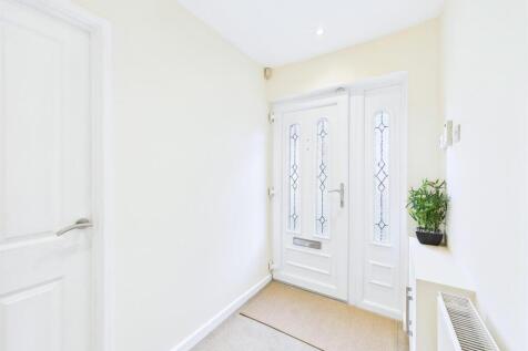 13 - Semi-detached House for Auction, Hengrove.jpg