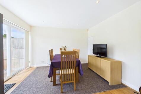 14 - Semi-detached House for Auction, Hengrove.jpg