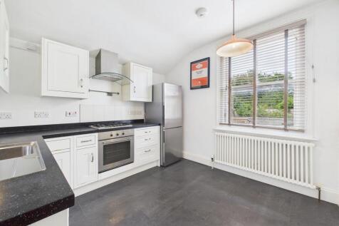 4 - Spacious Maisonette for Auction, St Andrews, B