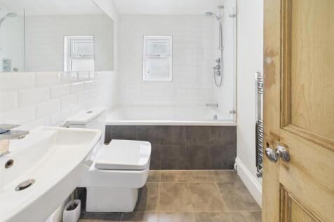 8 - Spacious Maisonette for Auction, St Andrews, B