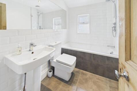 18 - Spacious Maisonette for Auction, St Andrews, 