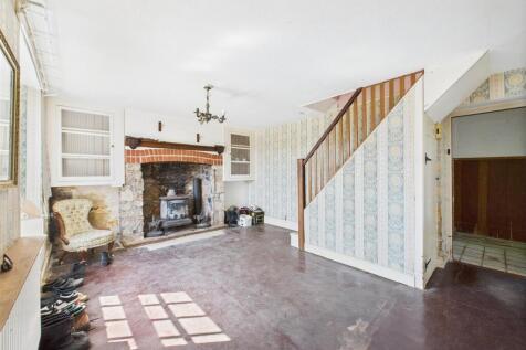 3 - Detached Cottage for Auction, Winford.jpg