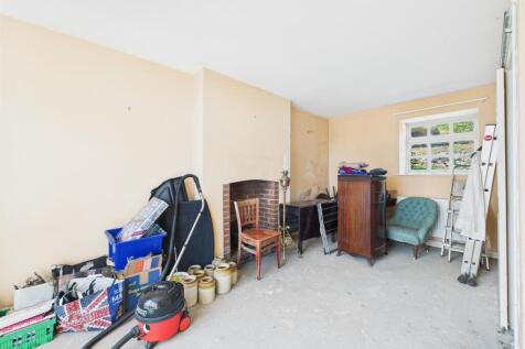 11 - Detached Cottage for Auction, Winford.jpg