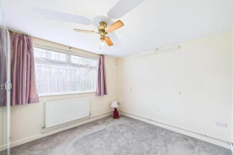 7 - 2-bedroom bungalow.jpg