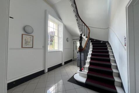 entrance.jpg