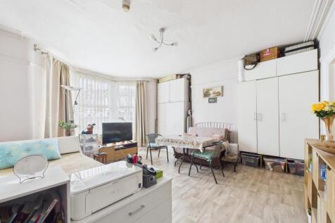 2 - Substantial House for Auction, Bishopston.jpg