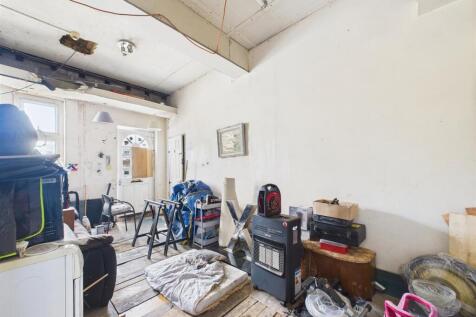 15 - Substantial House for Auction, Bishopston.jpg