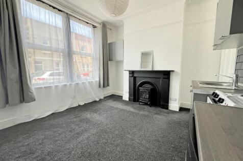 14 - Block of Flats for Auction, St Pauls, Bristol