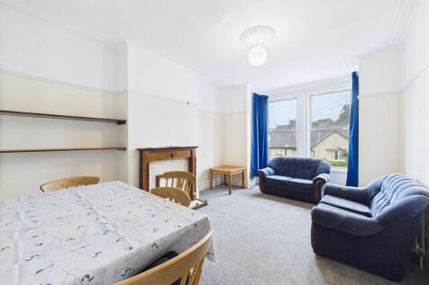 Three bed-room maisonette - 10.jpg