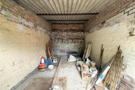 Garage 8 at Palmerston Road - 3.JPG