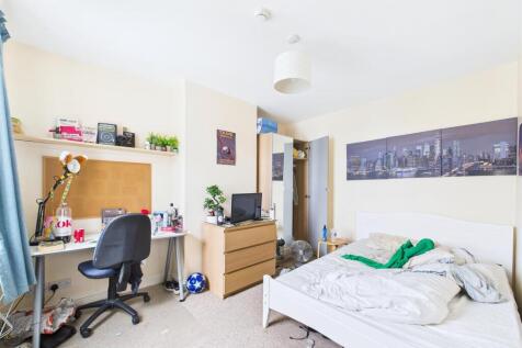 6 bedroom HMO (15).jpg
