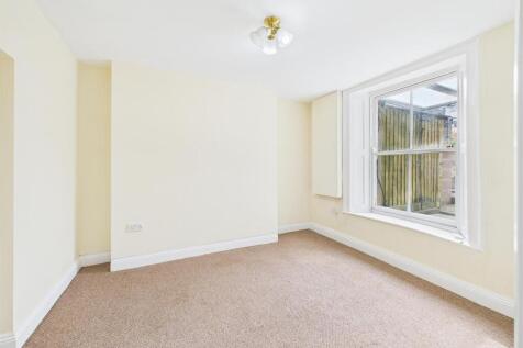 4 - Flat with parking for Auction, Weston-super-Ma