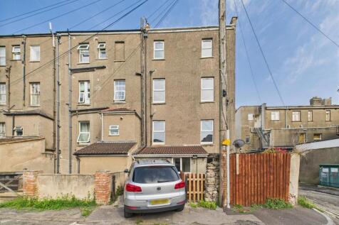 10 - Flat with parking for Auction, Weston-super-M