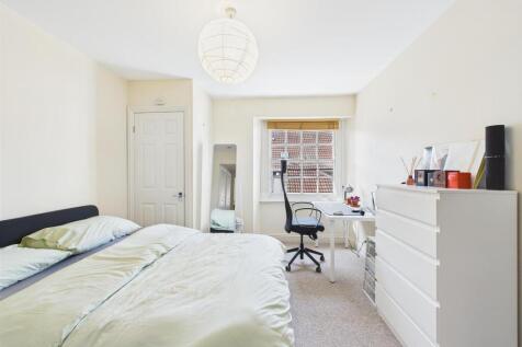 15 - Block of Flats for Auction, Kingsdown, Bristo