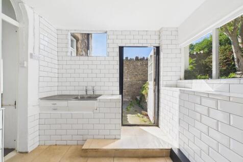 21 - Detached Victorian Villa for Auction, Weston-