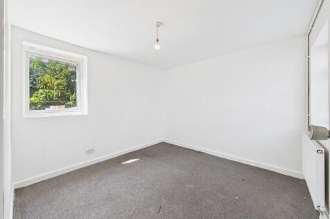 2 - one bed flat easton.jpg