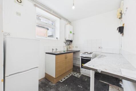 6 - one bed flat easton.jpg