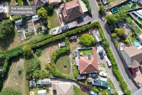 1 - Building Plot for Auction, Kingswood.JPG