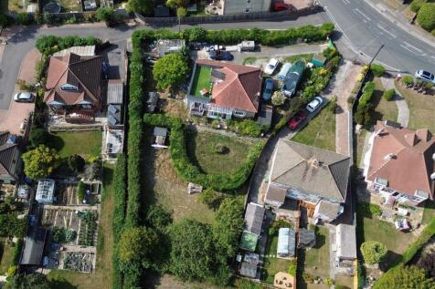 8 - Building Plot for Auction, Kingswood.JPG