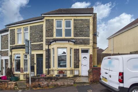 1 - Terraced House for Auction, Staple Hill.jpg