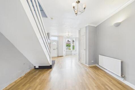 4 - Terraced House for Auction, Staple Hill.jpg