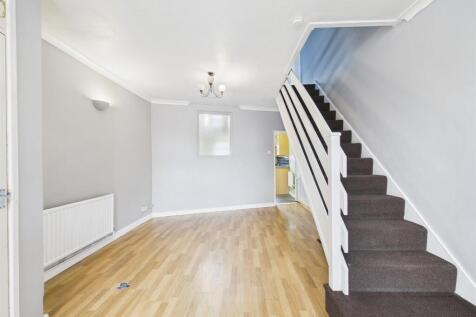 10 - Terraced House for Auction, Staple Hill.jpg