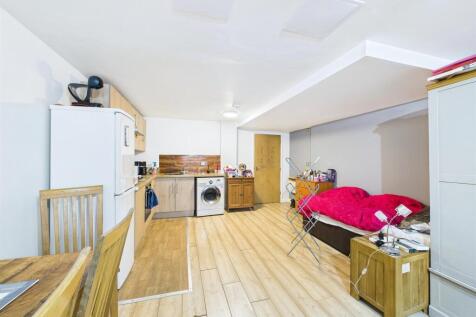 4 - Block of Flats for Auction, St George, Bristol