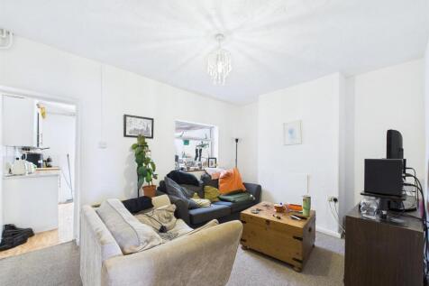 2 - Two bedroom terraced house.jpg