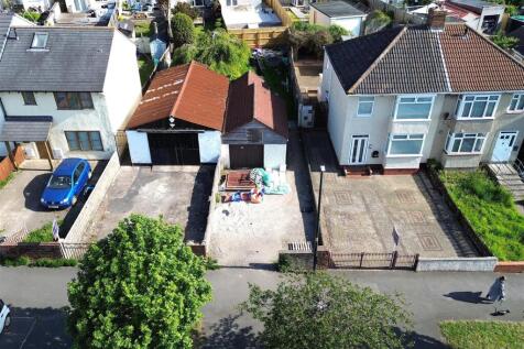 5 - Land with planning.JPG