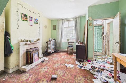 2 - Victorian House for Auction, Staple Hill.jpg