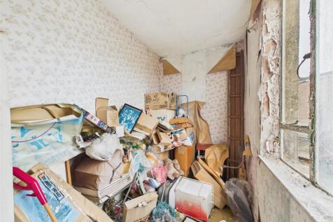 7 - Victorian House for Auction, Staple Hill.jpg